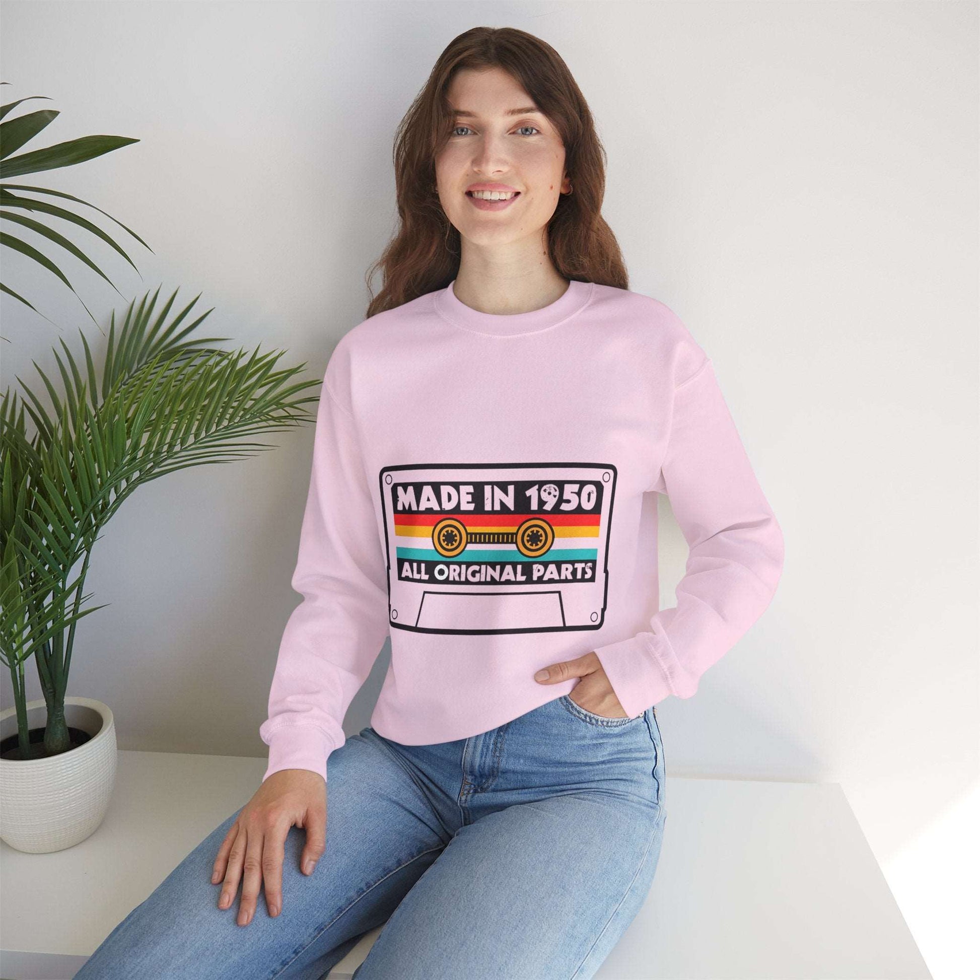 Vintage 1950s Old Tape Cassette Unisex Heavy Blend™ Crewneck Sweatshirt | Retro Graphic Sweatshirt - ArtShirt Couture