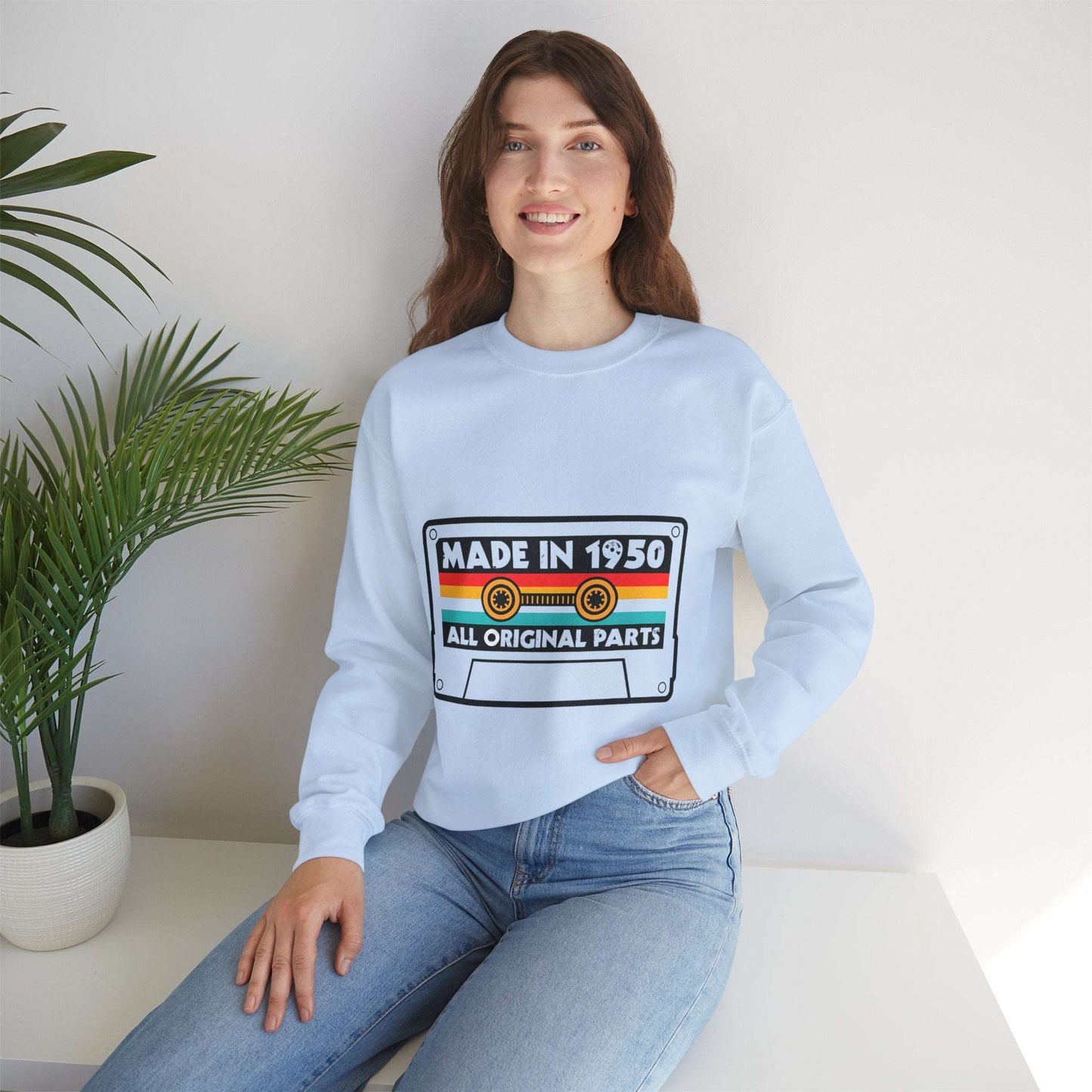 Vintage 1950s Old Tape Cassette Unisex Heavy Blend™ Crewneck Sweatshirt | Retro Graphic Sweatshirt - ArtShirt Couture
