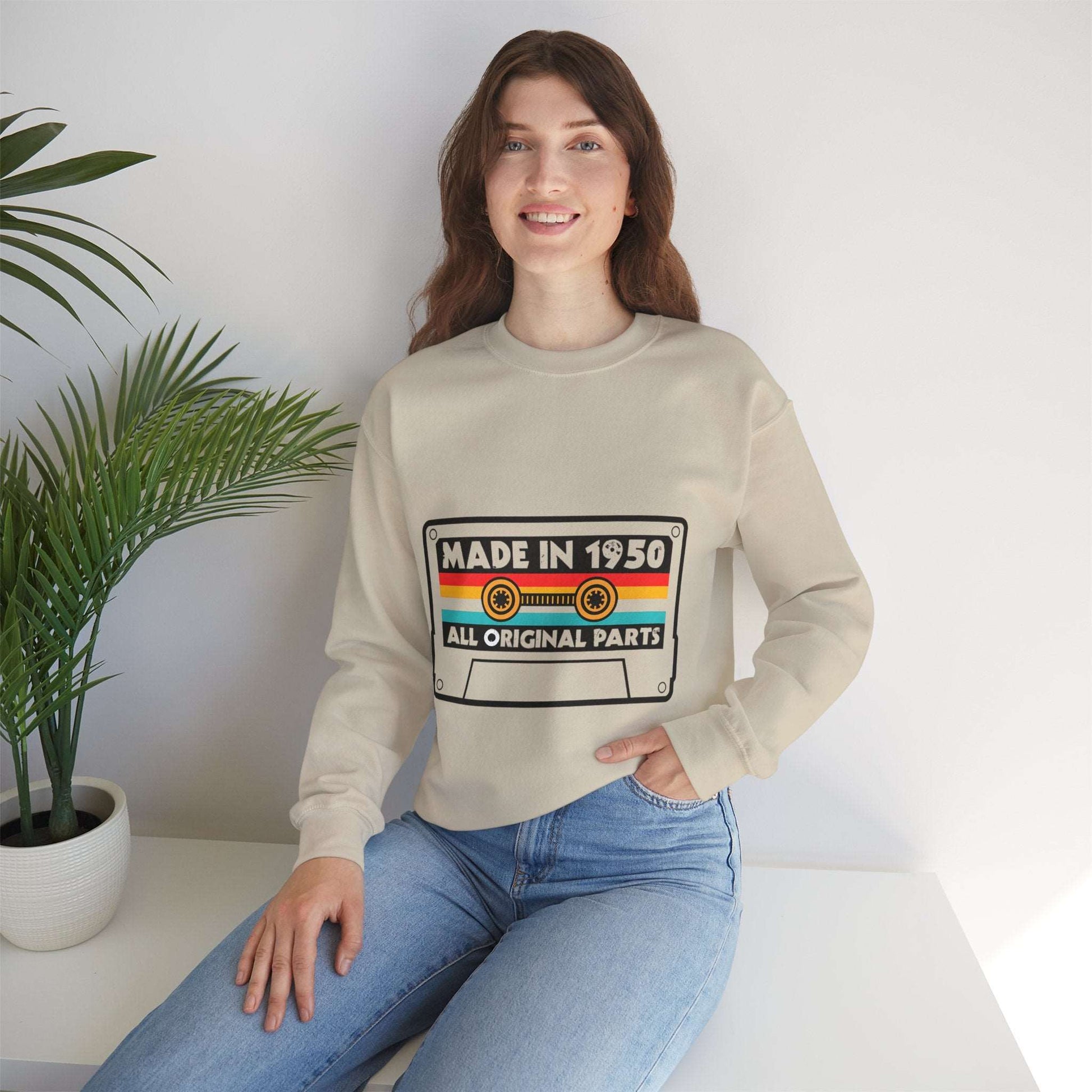 Vintage 1950s Old Tape Cassette Unisex Heavy Blend™ Crewneck Sweatshirt | Retro Graphic Sweatshirt - ArtShirt Couture